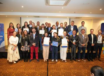 Alcaldes y secretarios culminan su diplomado en administración pública y liderazgo