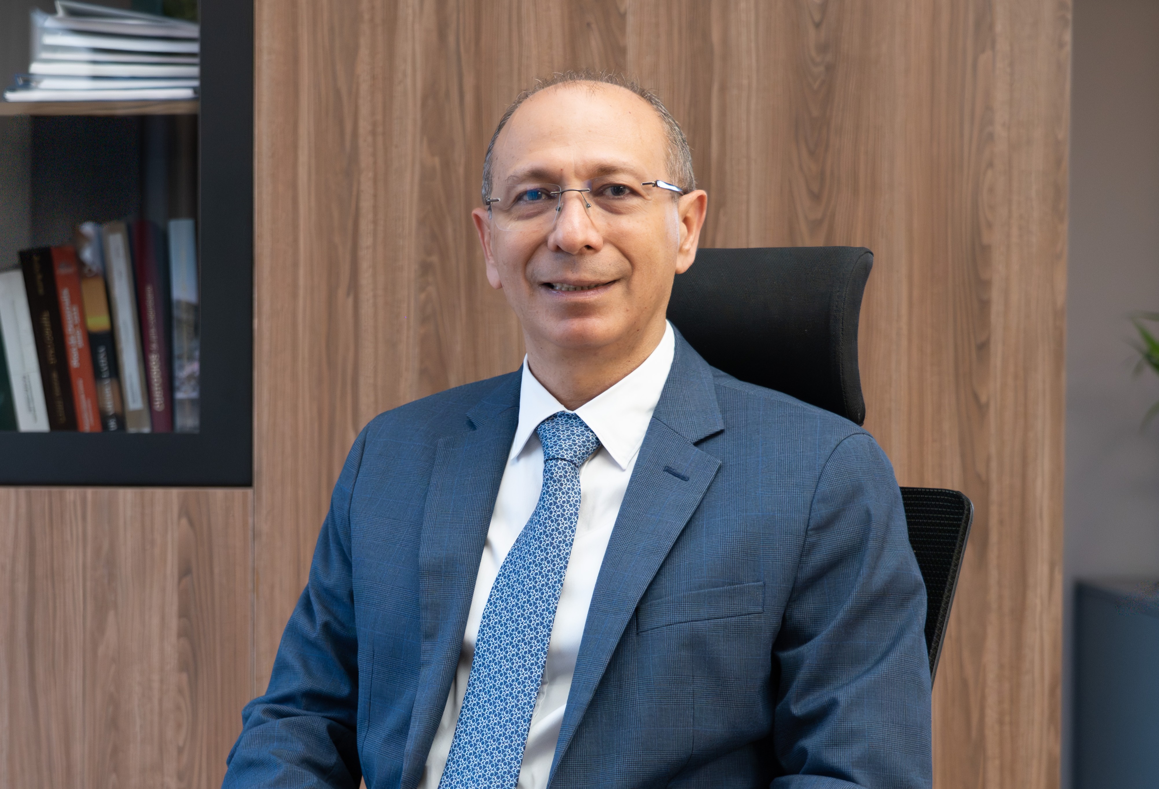 Fotografía de presidente de Findeter, Carlos Alberto Saad Llinás.