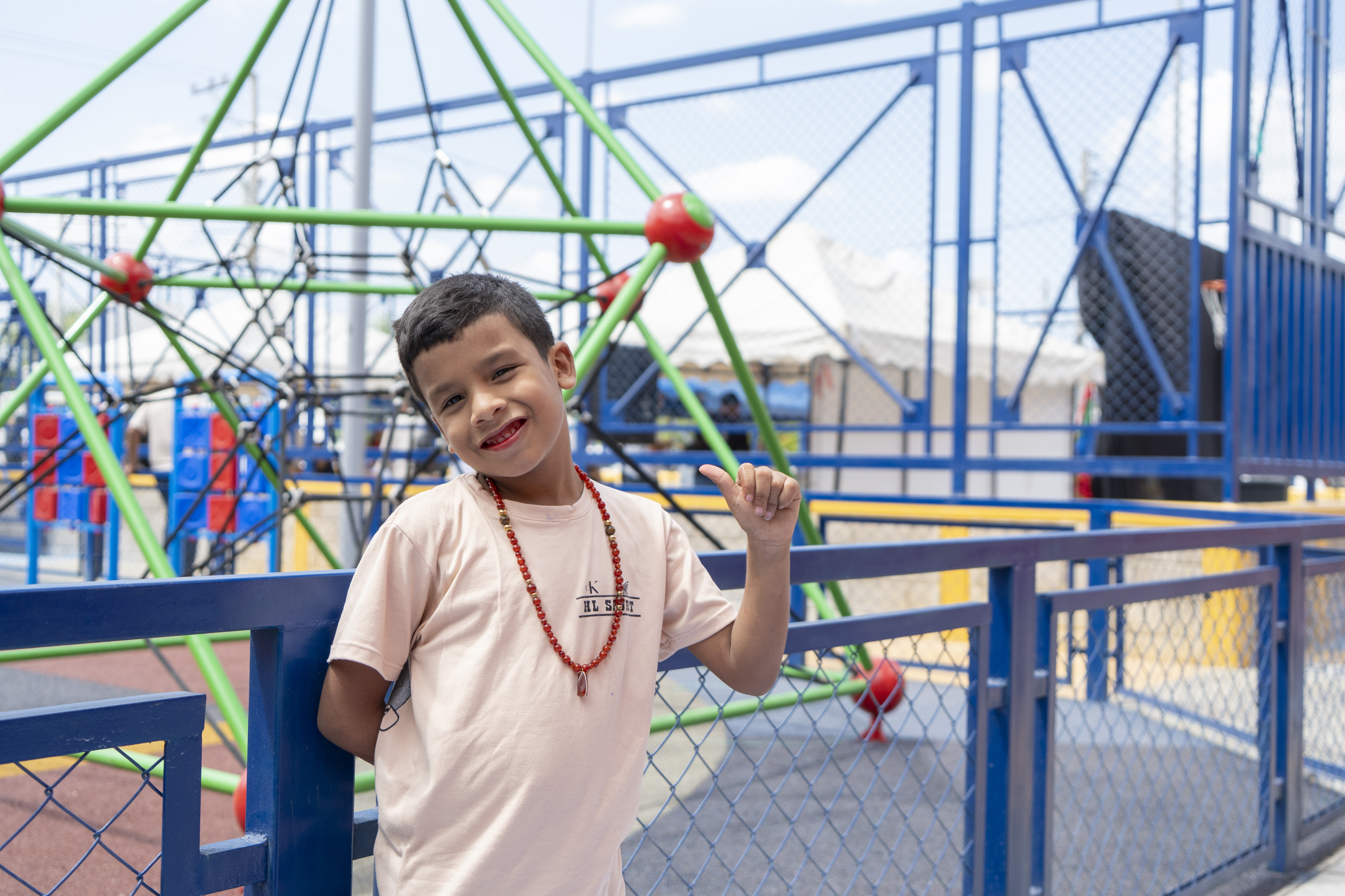 Beneficiarios disfrutan del equipamiento