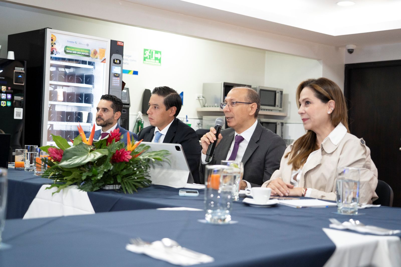 Encuentro periodistas